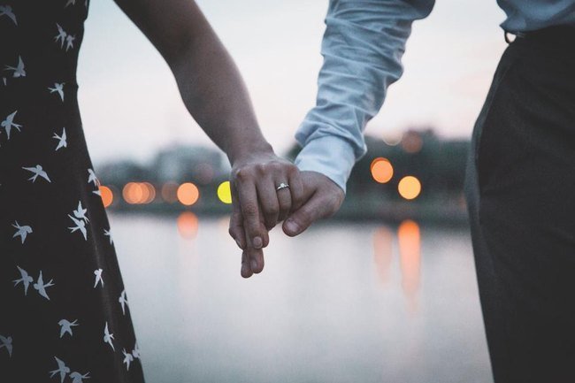Fotos de boda compartidas: galería colaborativa con código QR